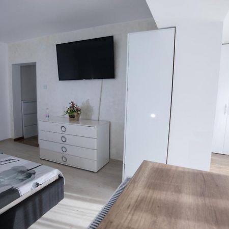 Apartament Central Târgu Jiu Dış mekan fotoğraf