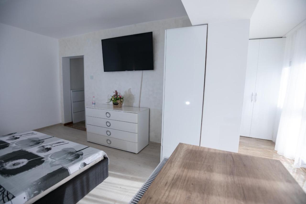 Apartament Central Târgu Jiu Dış mekan fotoğraf